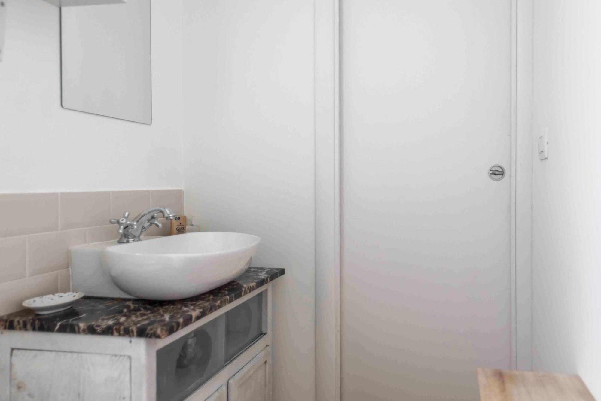 Rosy'S House Un Attico A Due Passi Dall'Acquario Parking Free Apartment เจนัว ภายนอก รูปภาพ
